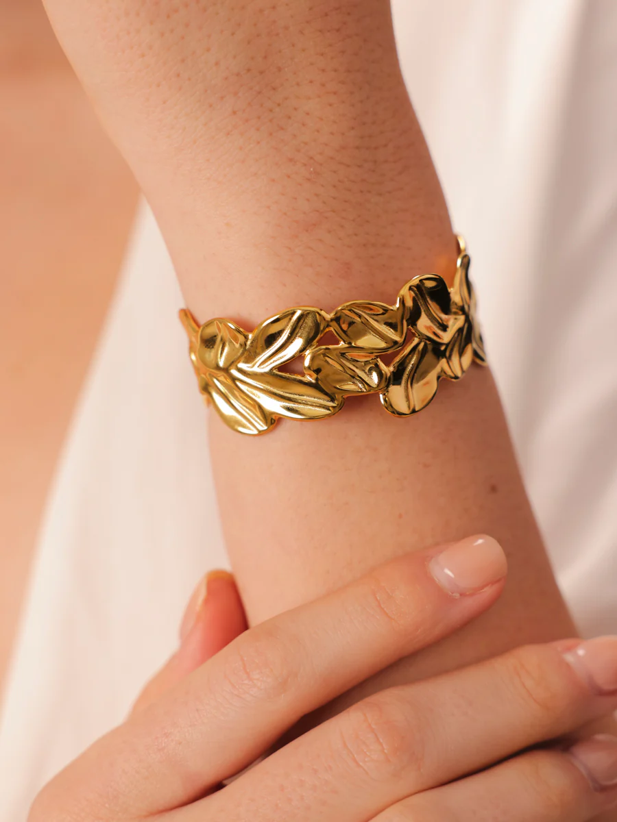 Lush Ripple Armcuff - Image 2