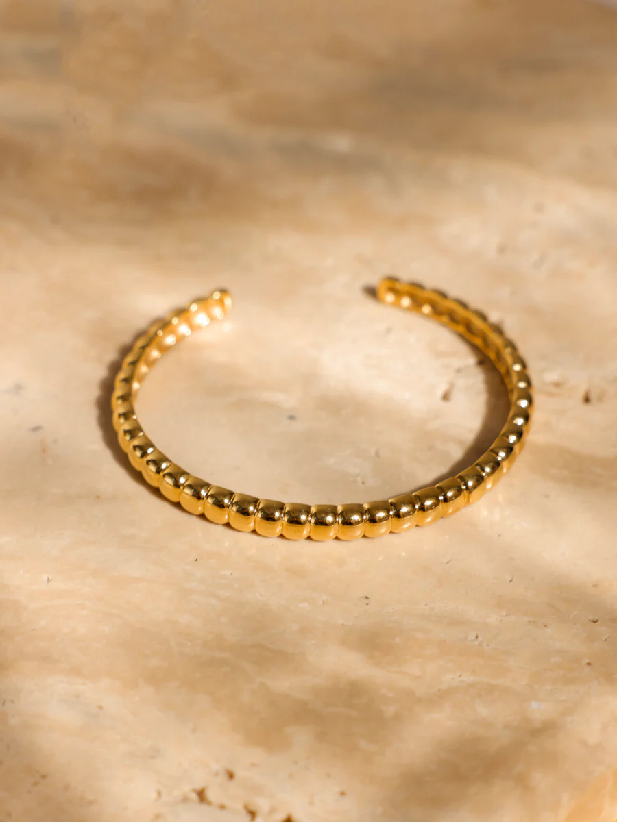 Lustrous Wave Armcuff - Image 4