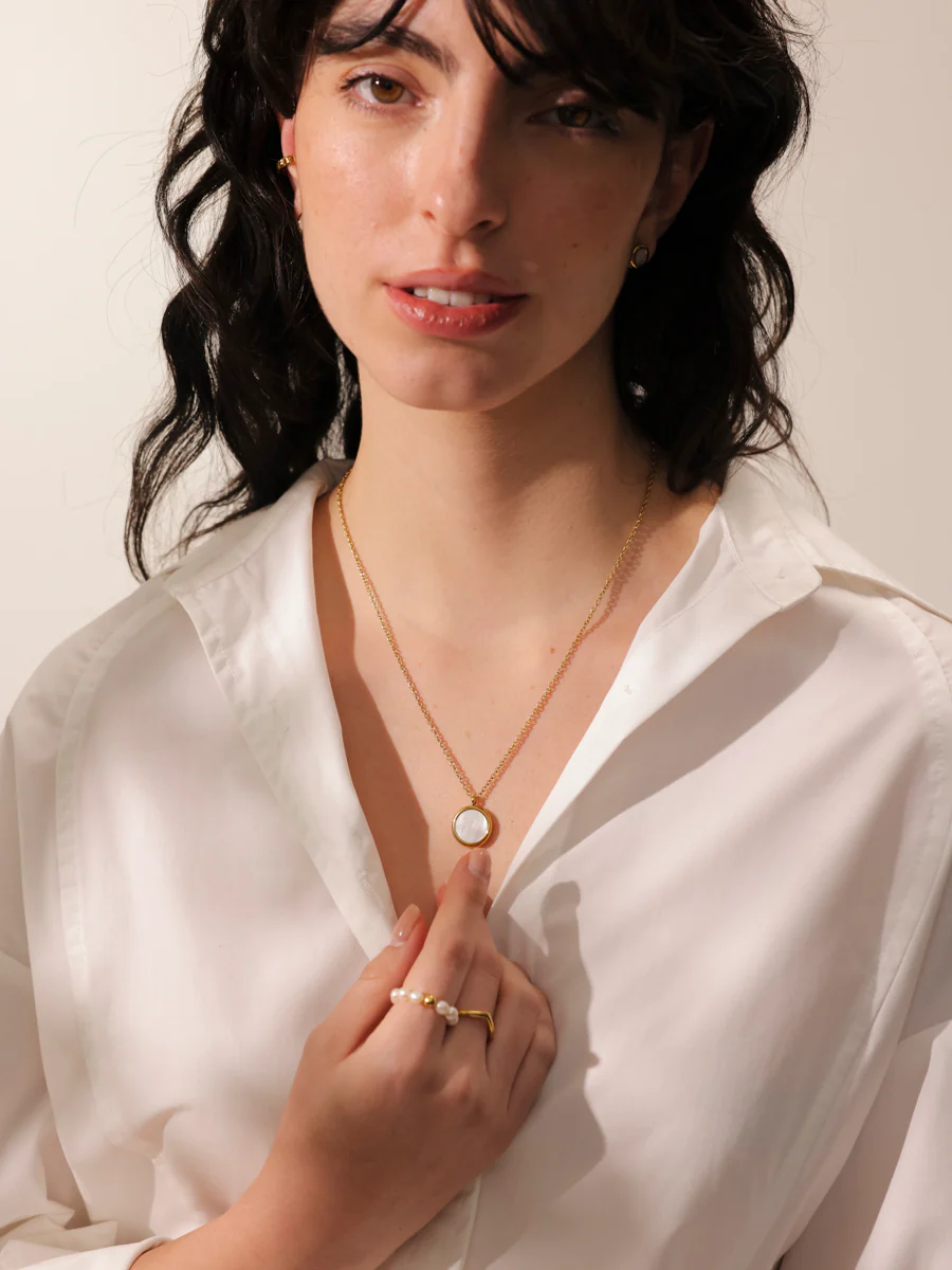 Minimal Beauty Ring - Image 10