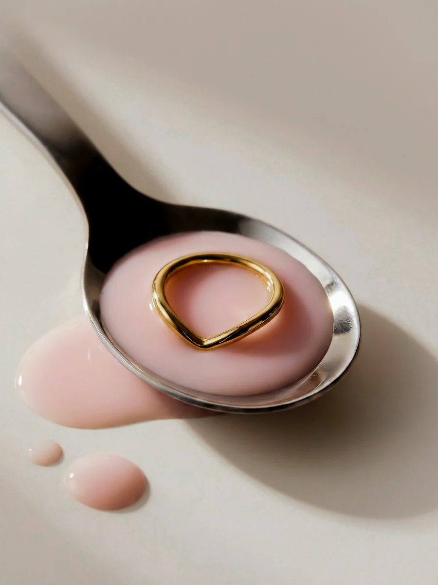 Minimal Beauty Ring - Image 4