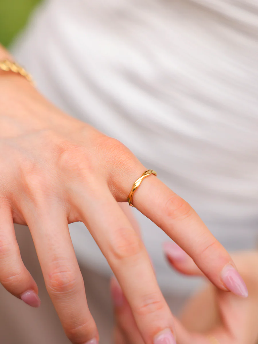 Modern Curve Ring - Image 2
