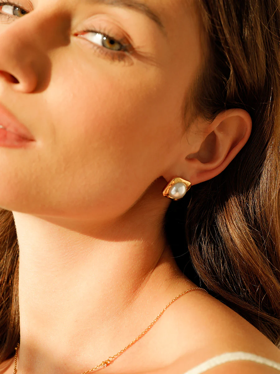 Modern Edge Pearl Ohrringe - Image 5