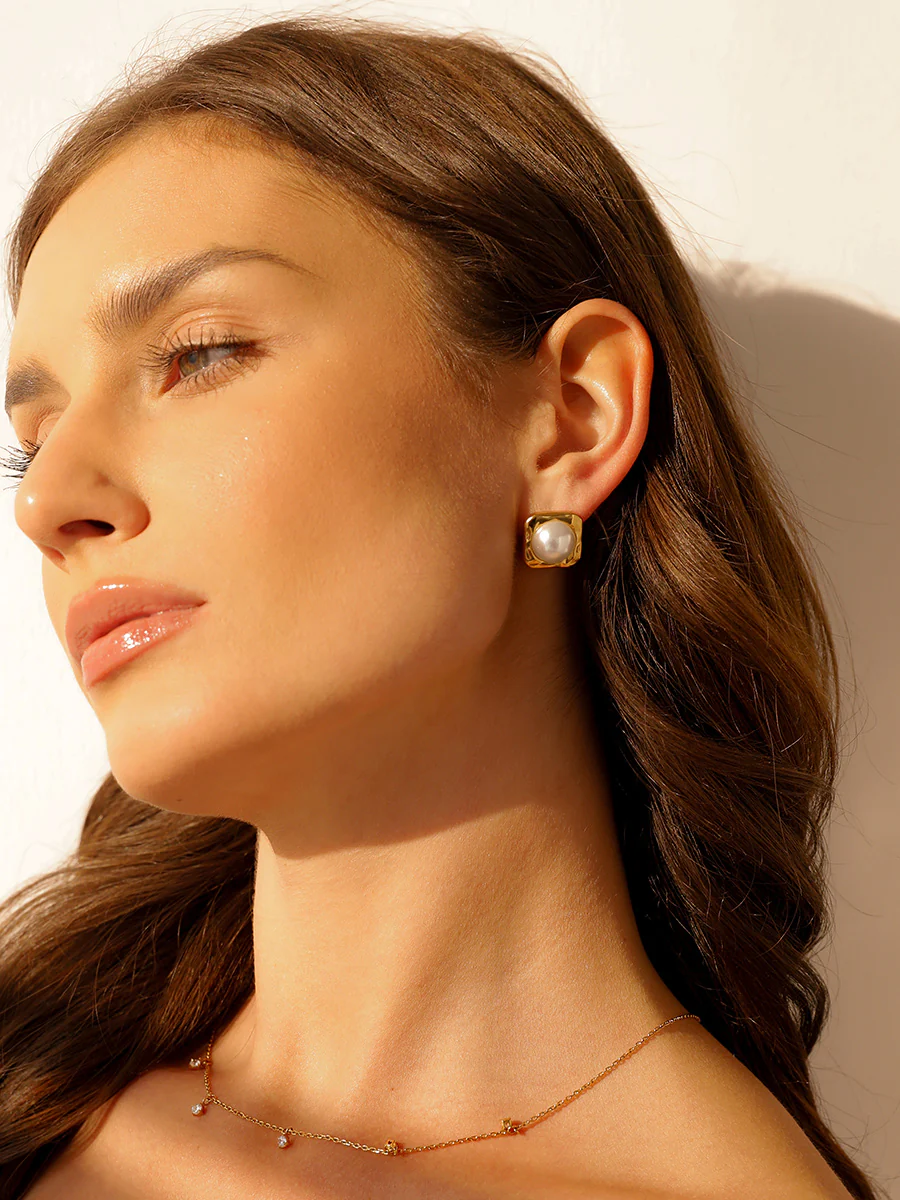 Modern Edge Pearl Ohrringe - Image 6