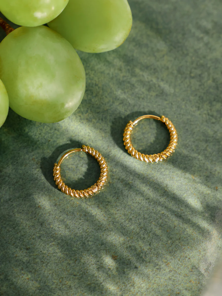 15mm Modern Twist Small Ohrringe - Image 4