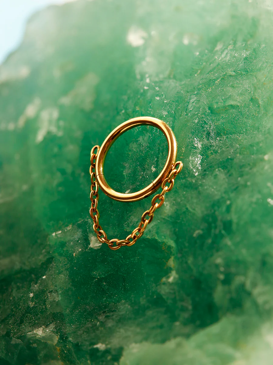 Muse Hoop Titan Piercing - Image 4