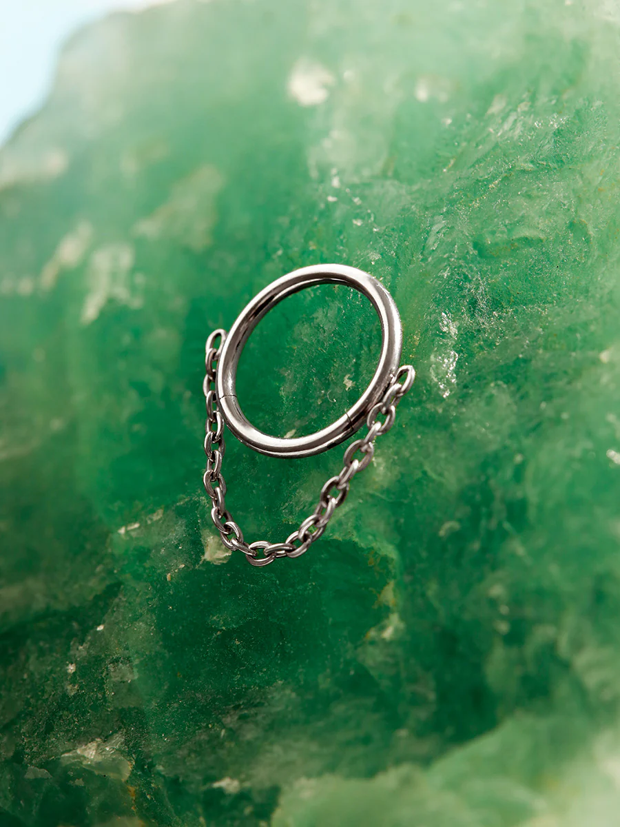 Muse Hoop Titan Piercing - Image 5