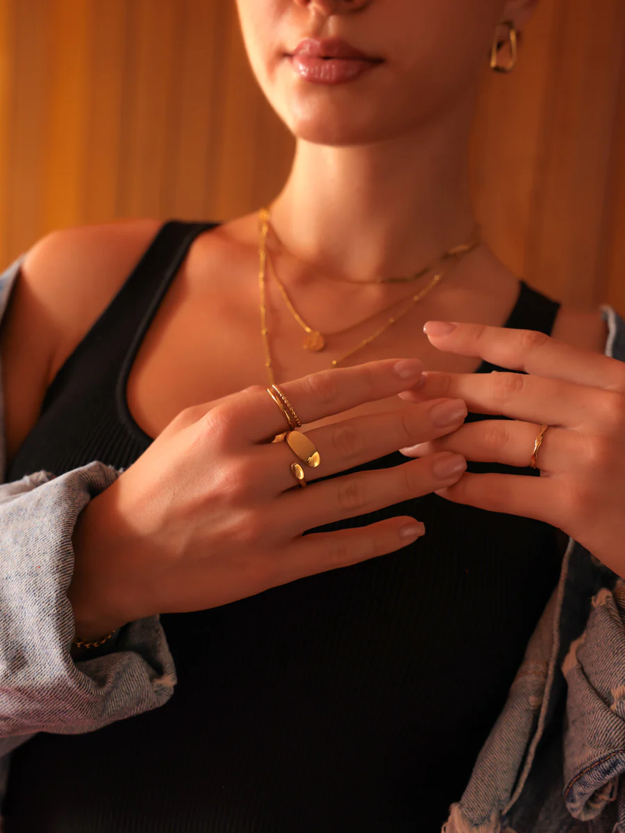 Oval Curve Ring - Image 3