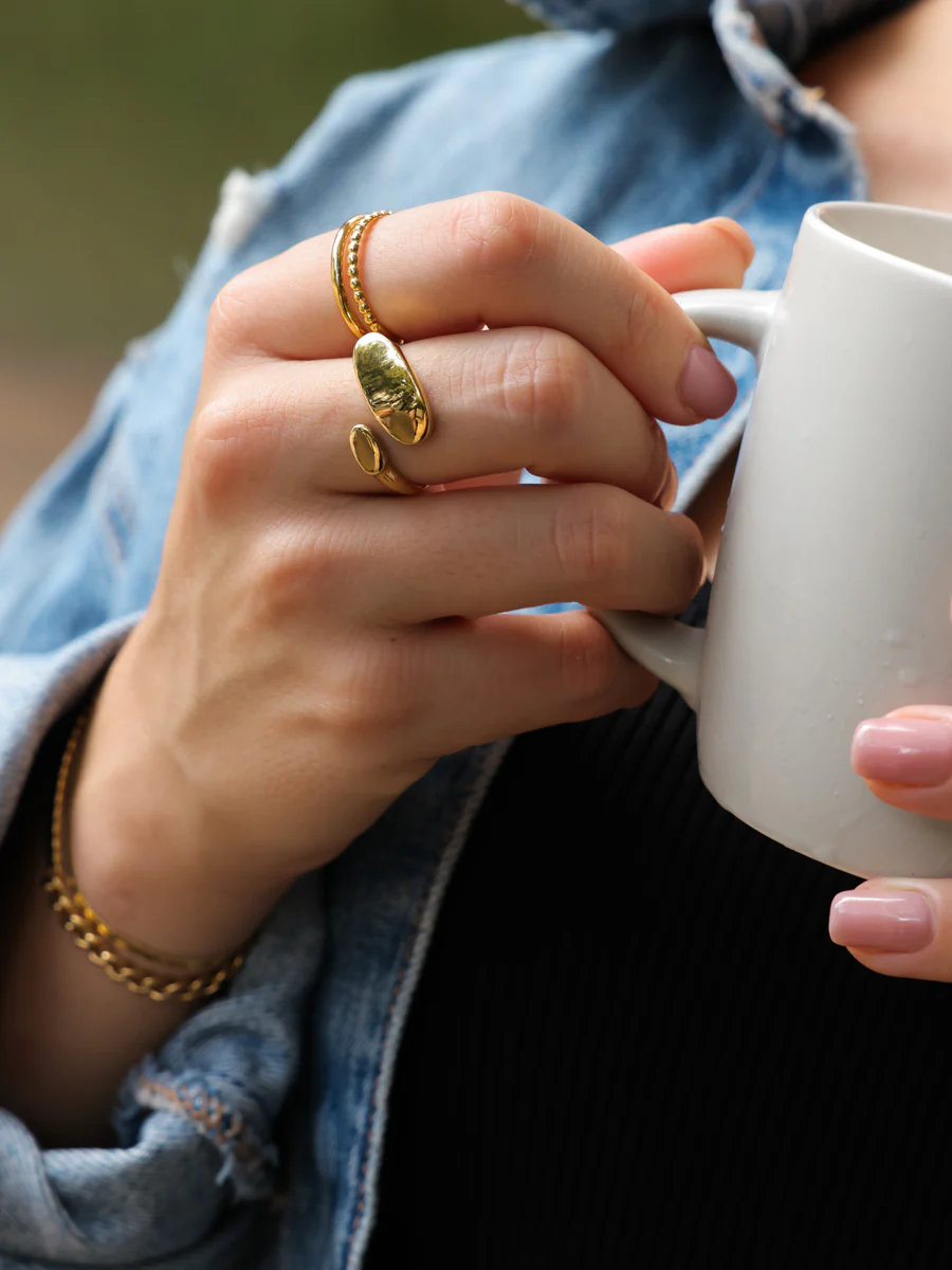 Oval Curve Ring - Image 7