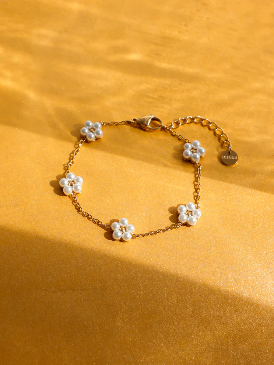 Pearl Bloom ARMBAND - Image 4