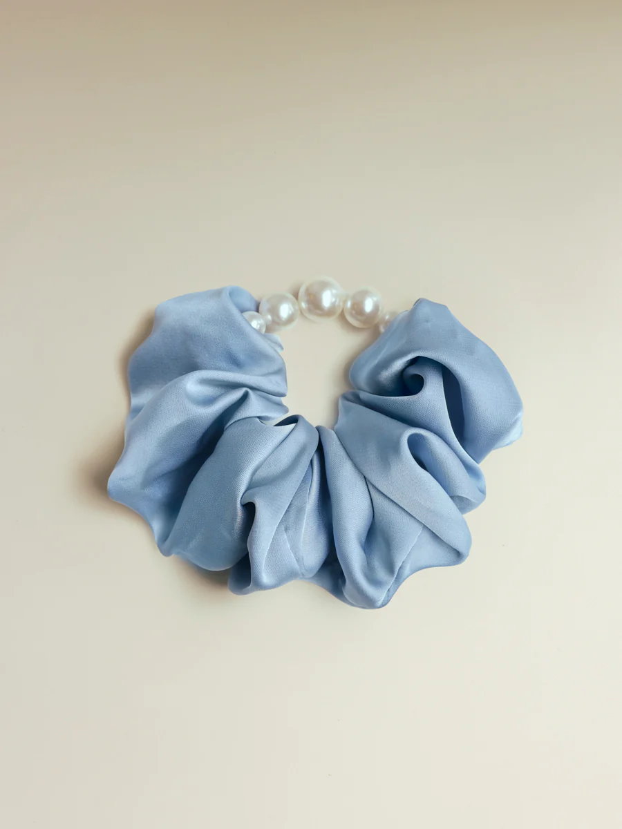 Pearl Elegance Scrunchie - Image 3