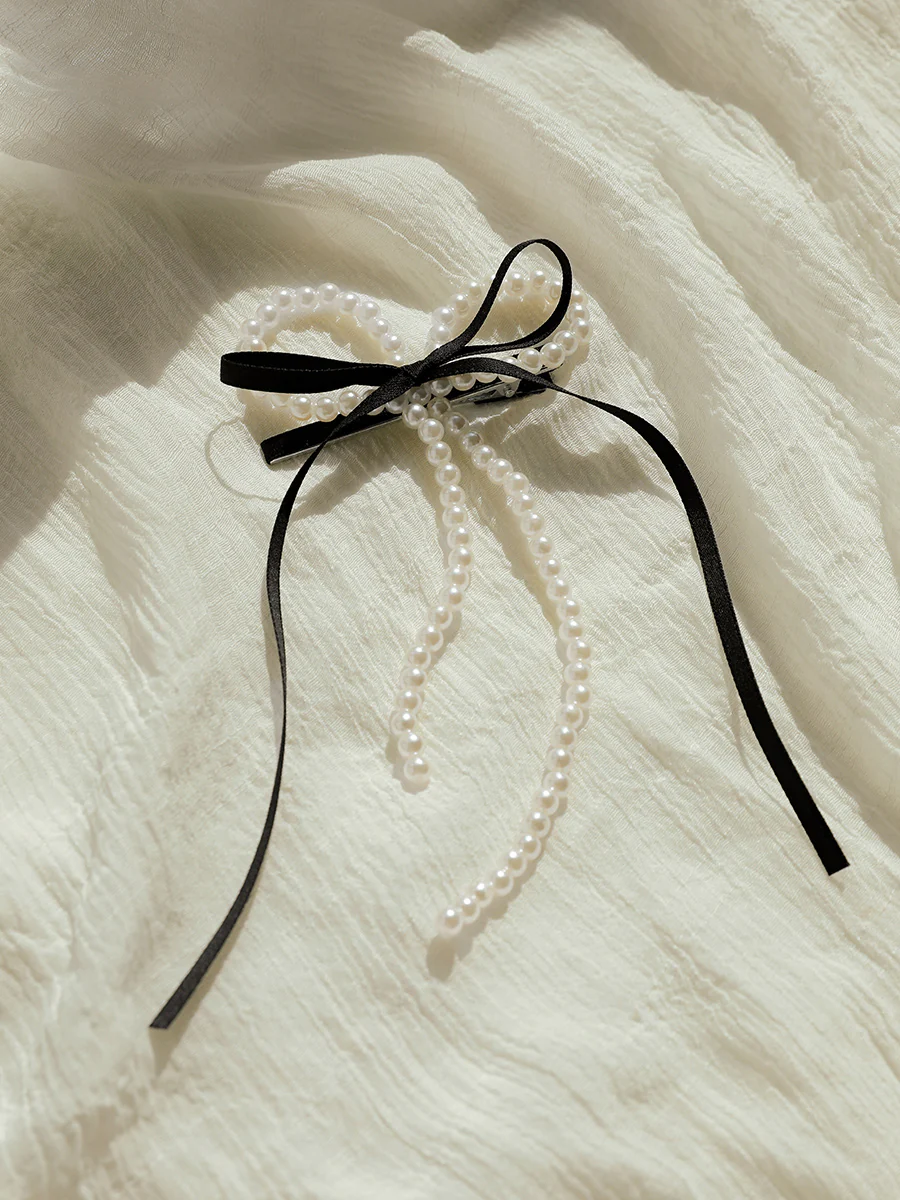 Pearl Ribbon Hairclip - Image 3