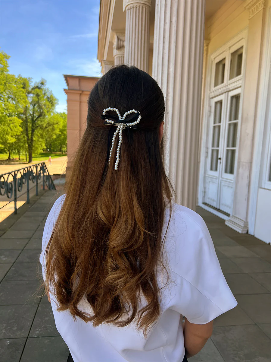 Pearl Ribbon Hairclip - Image 4