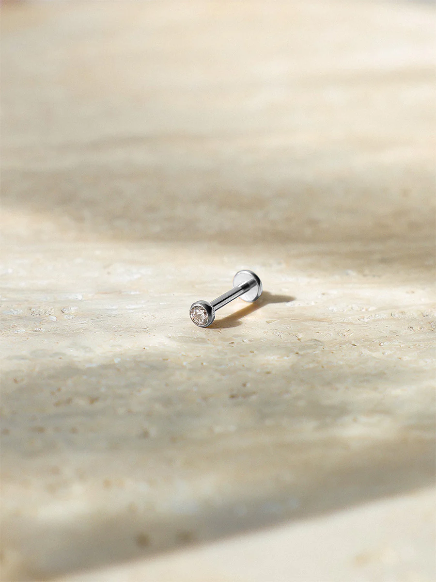 Pure Elegance Titan Piercing - Image 2