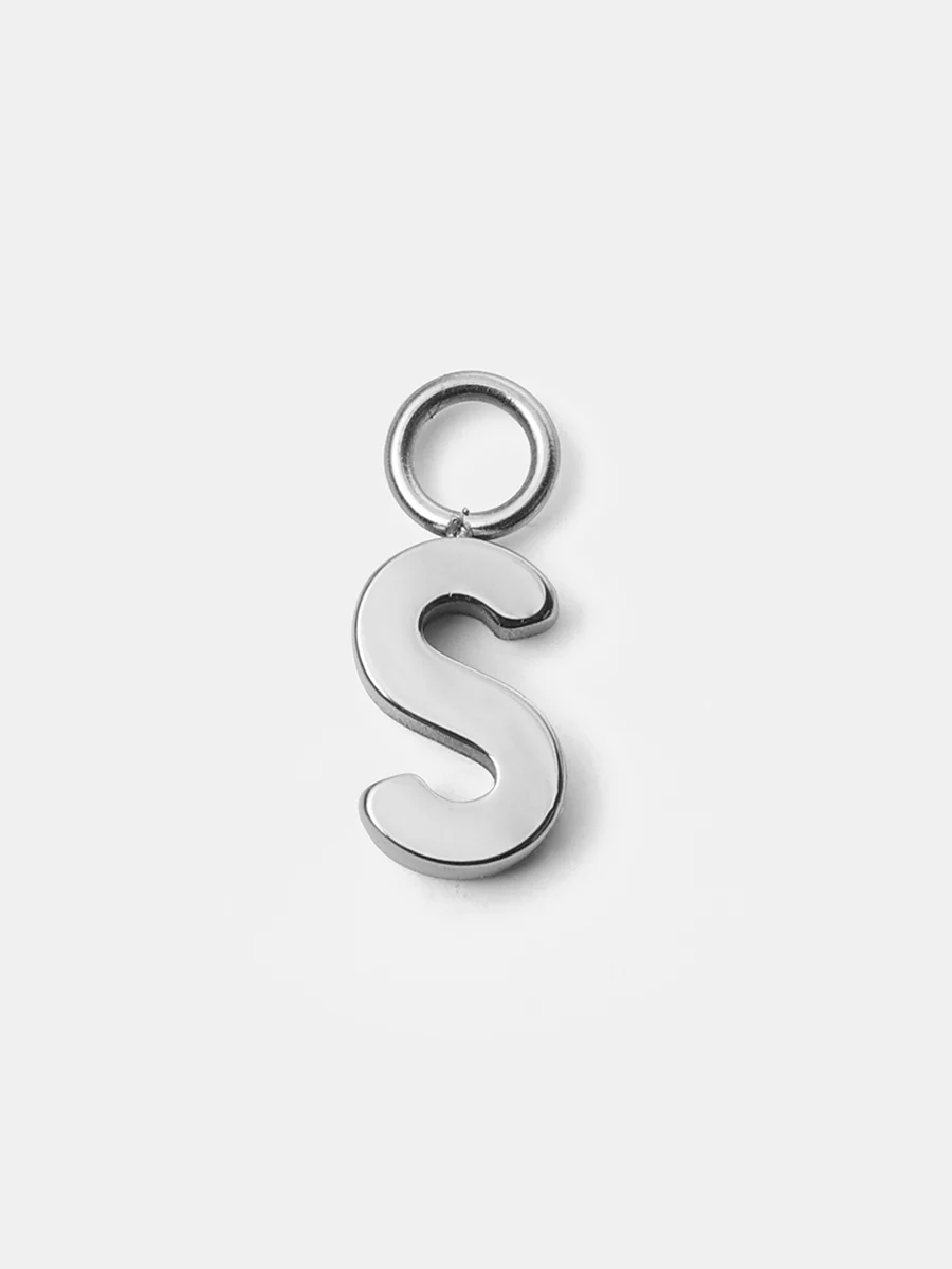 Pure Letter Ohrring-Charms - Image 68