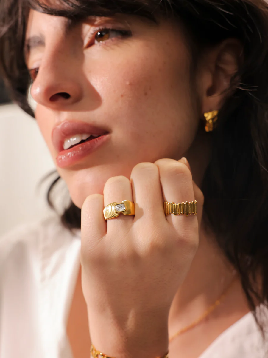 Radiant Sparkle Ring - Image 7