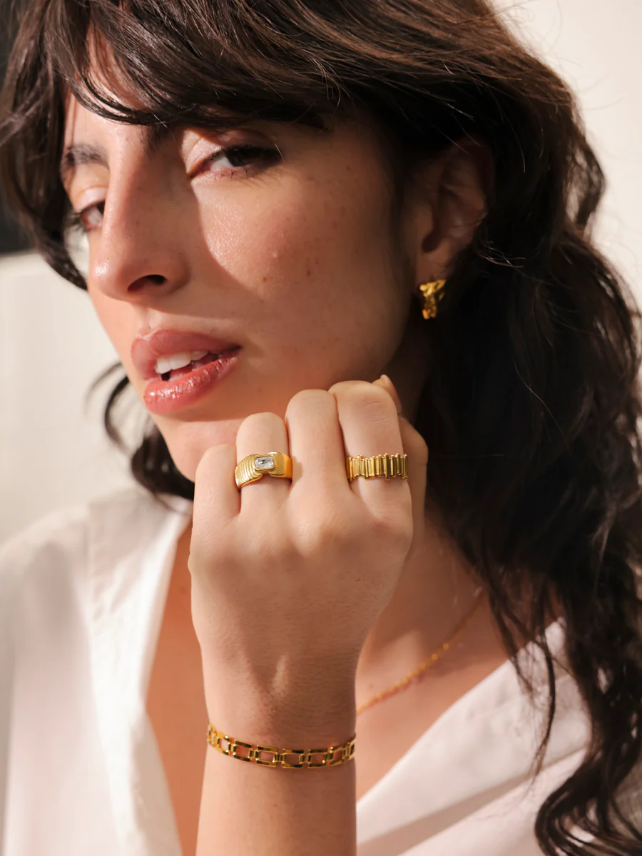 Radiant Sparkle Ring - Image 8