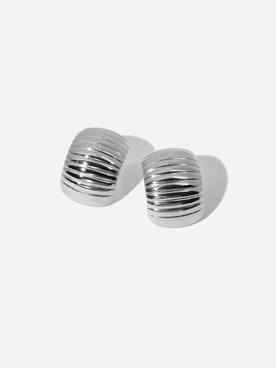 Ribbed Square Ohrringe - Image 7