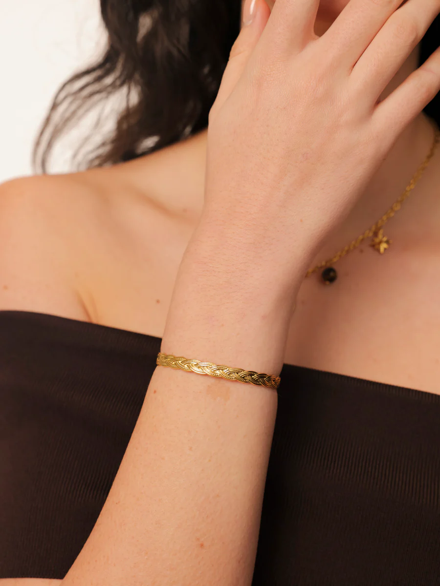 Serene Spark Armcuff - Image 2