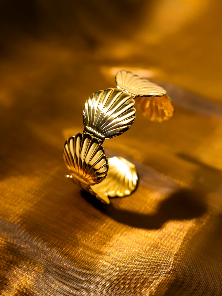 Shell Dream Armcuff - Image 6