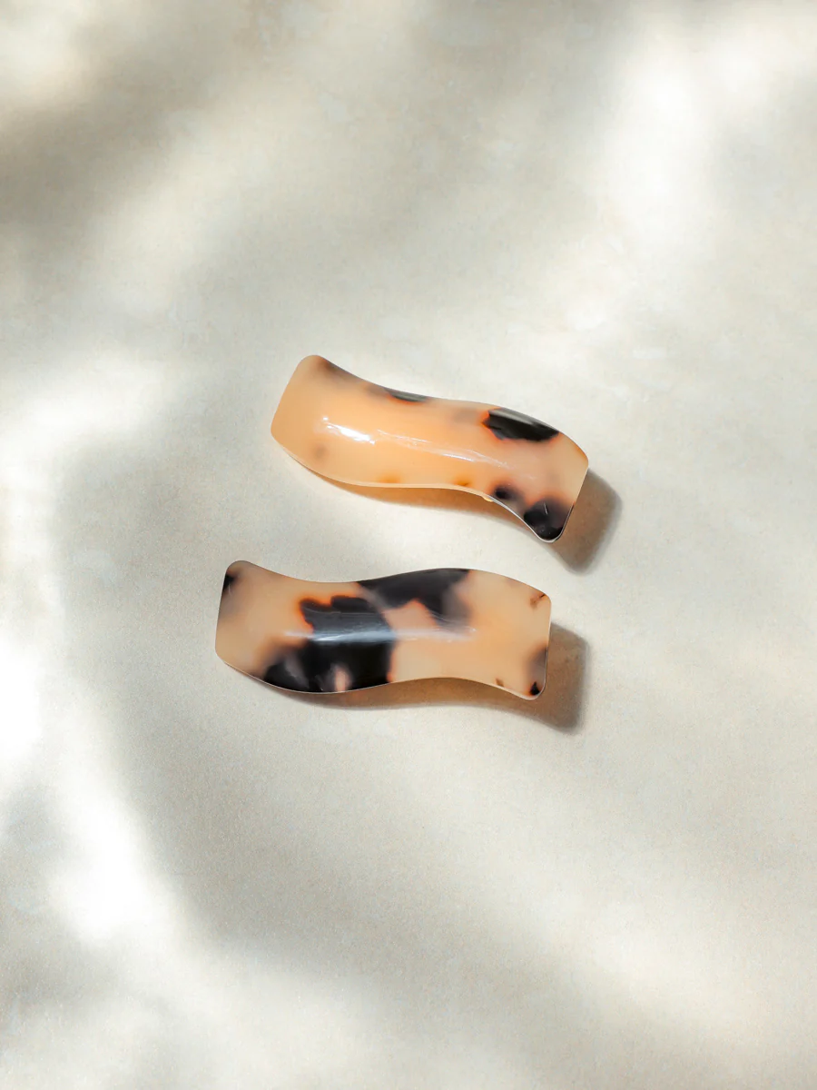 Simple Wave Set Hairpin - Image 5