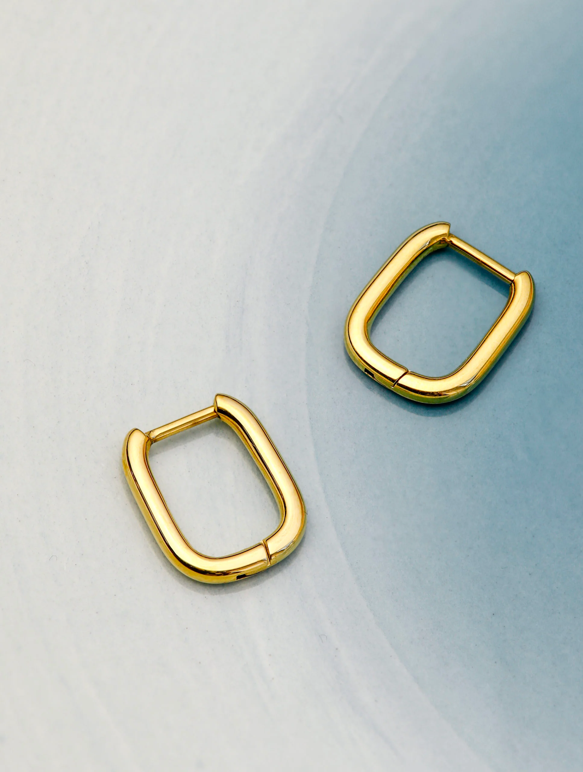 Small Square Hoop Ohrringe - Image 7