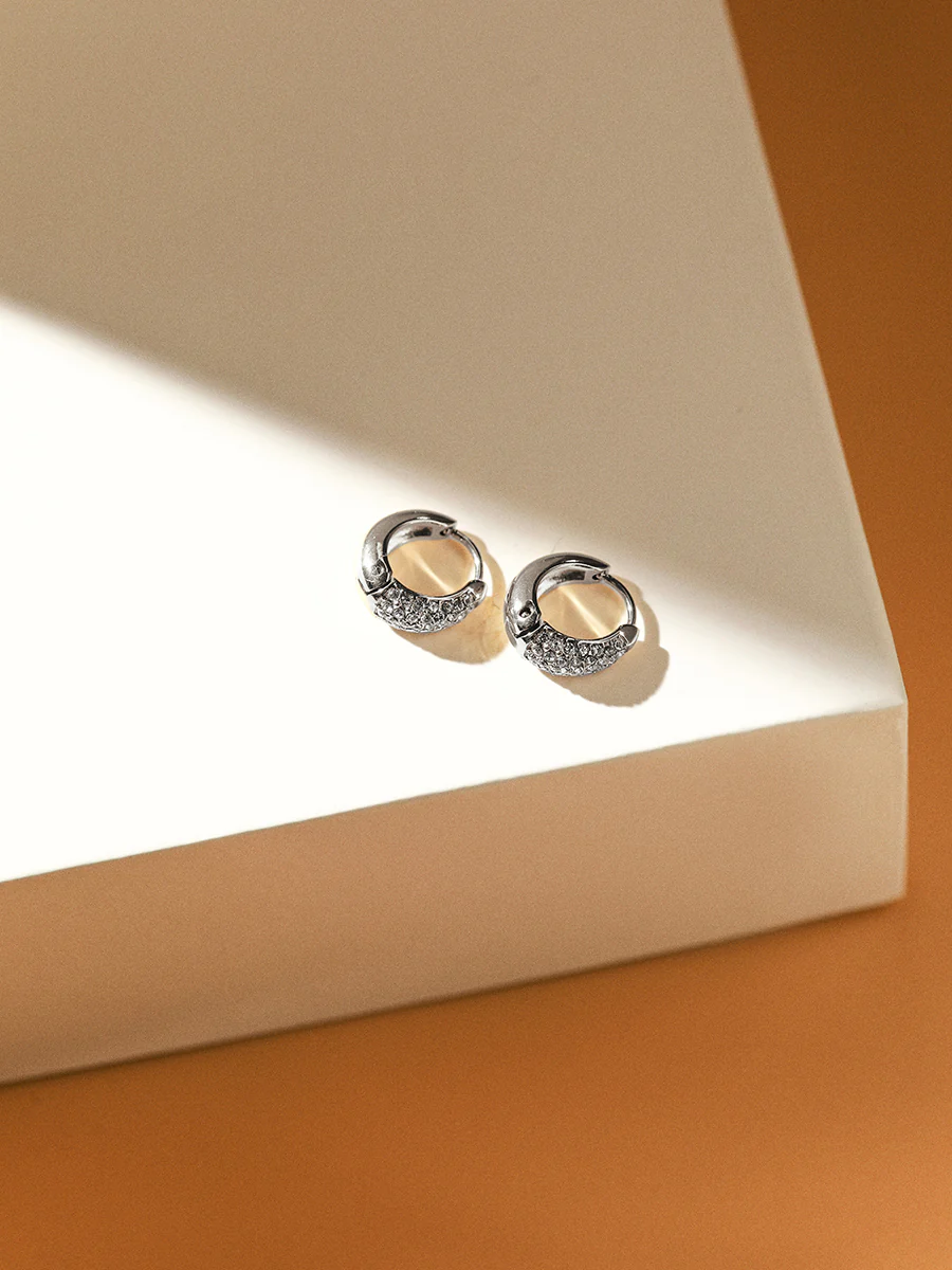 Sparkling Hoop Small Ohrringe - Image 7
