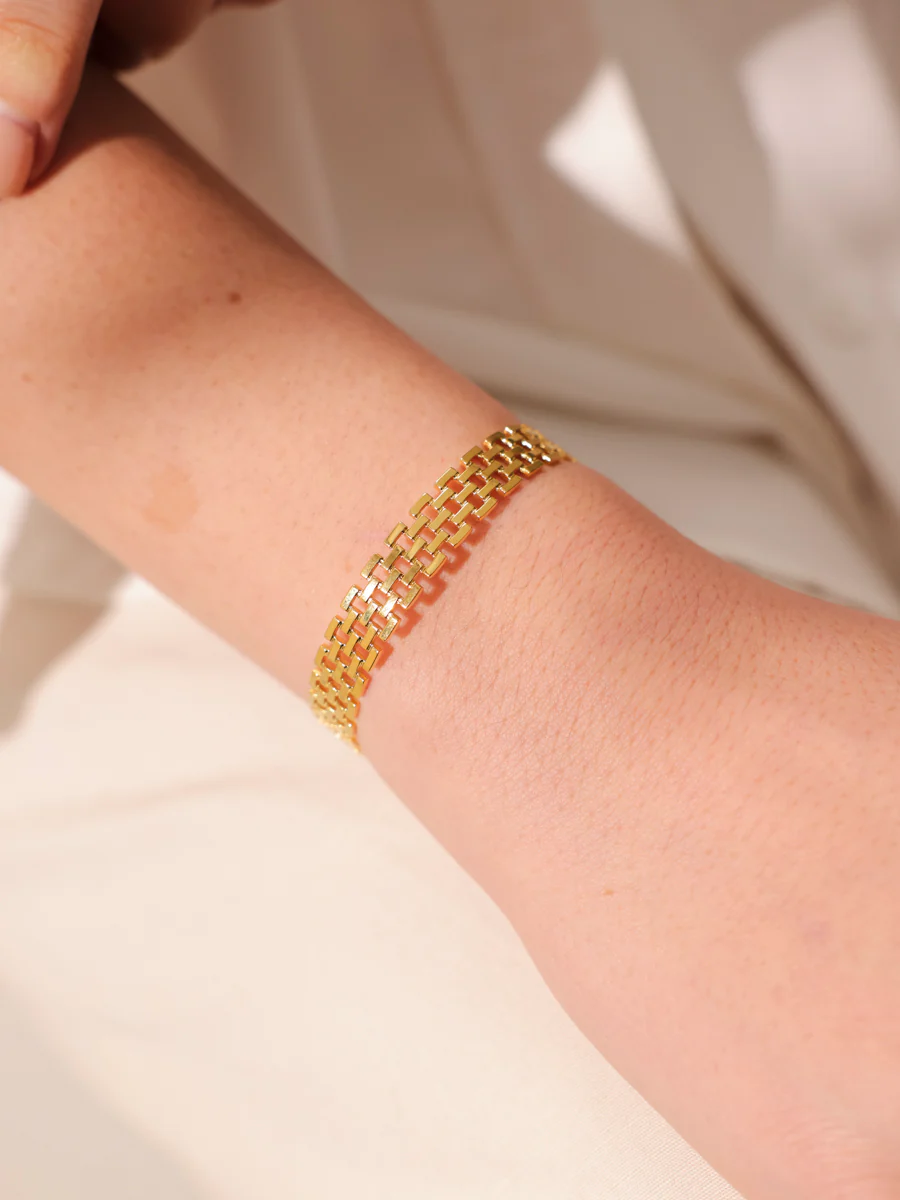 Square Flow Armcuff - Image 2