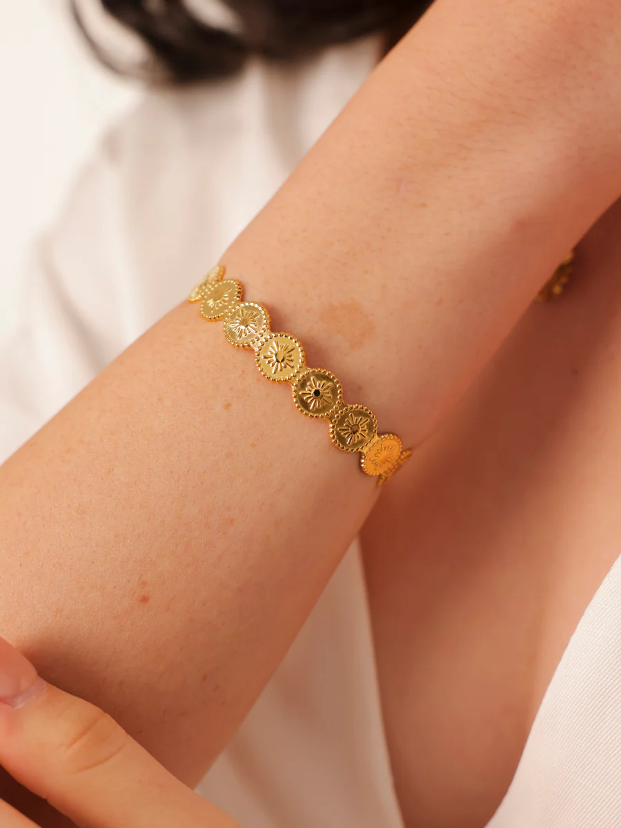 Sunray Disc Armcuff - Image 2