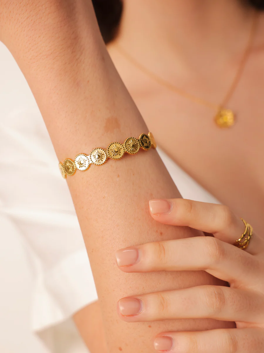 Sunray Disc Armcuff - Image 3