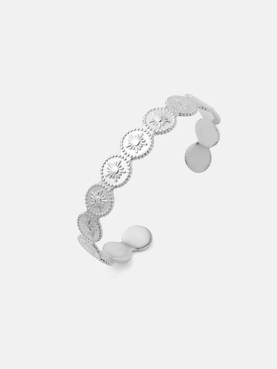 Sunray Disc Armcuff - Image 6