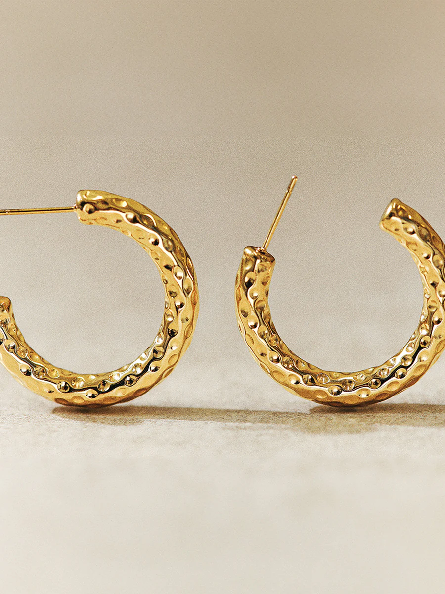 Textured Stud Ohrringe - Image 4
