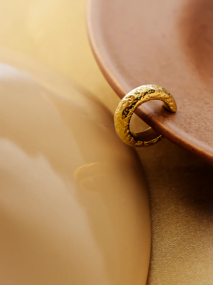 Textured Touch Earcuff - Image 4