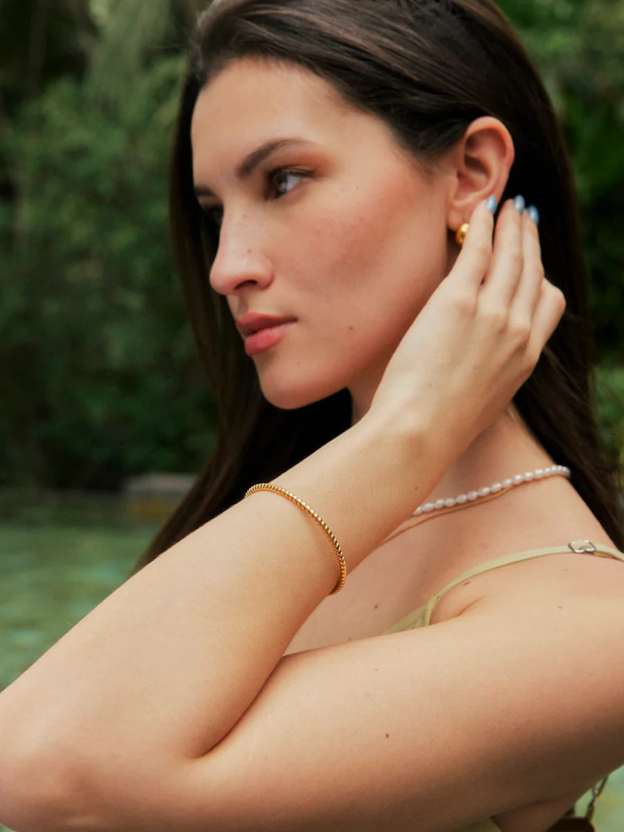 Tranquil Arc Armcuff - Image 5