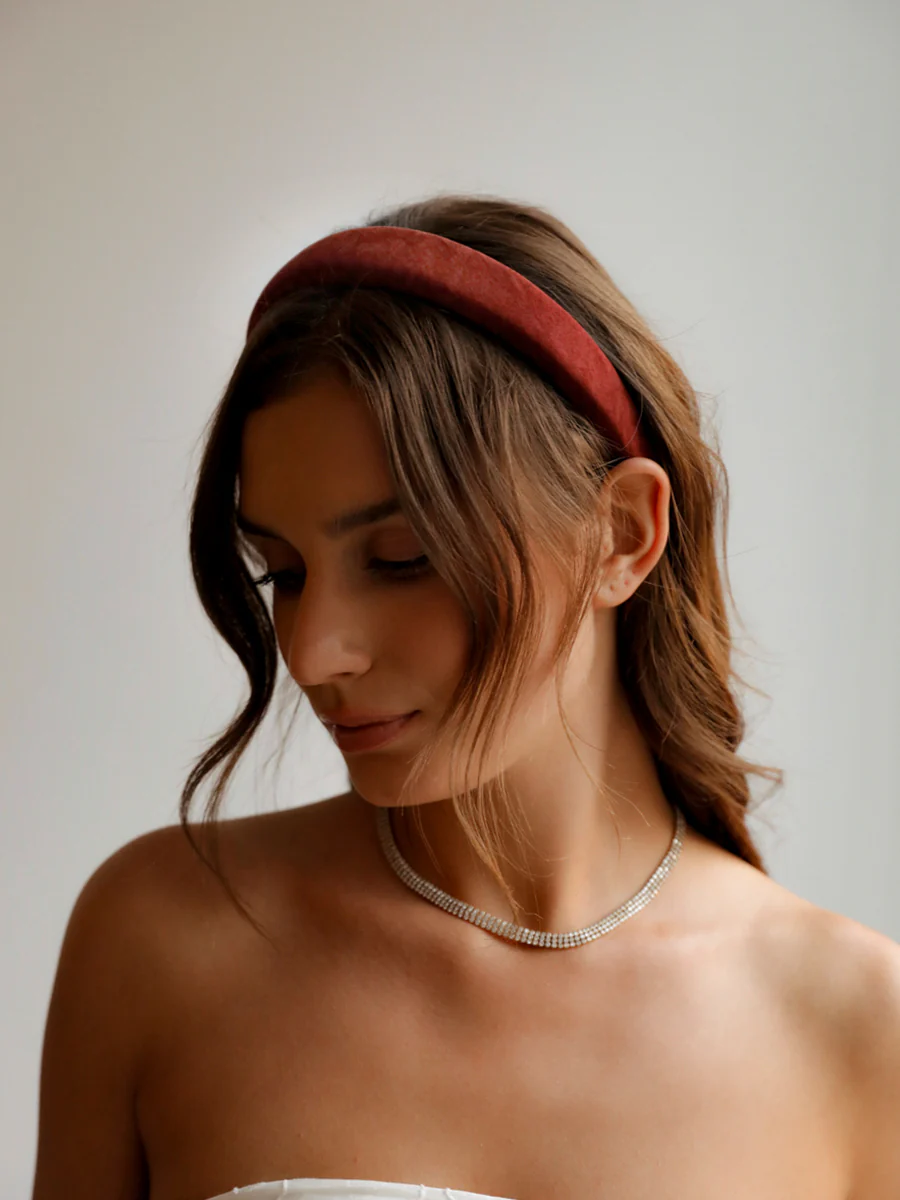 Tranquil Red Haarreif - Image 3