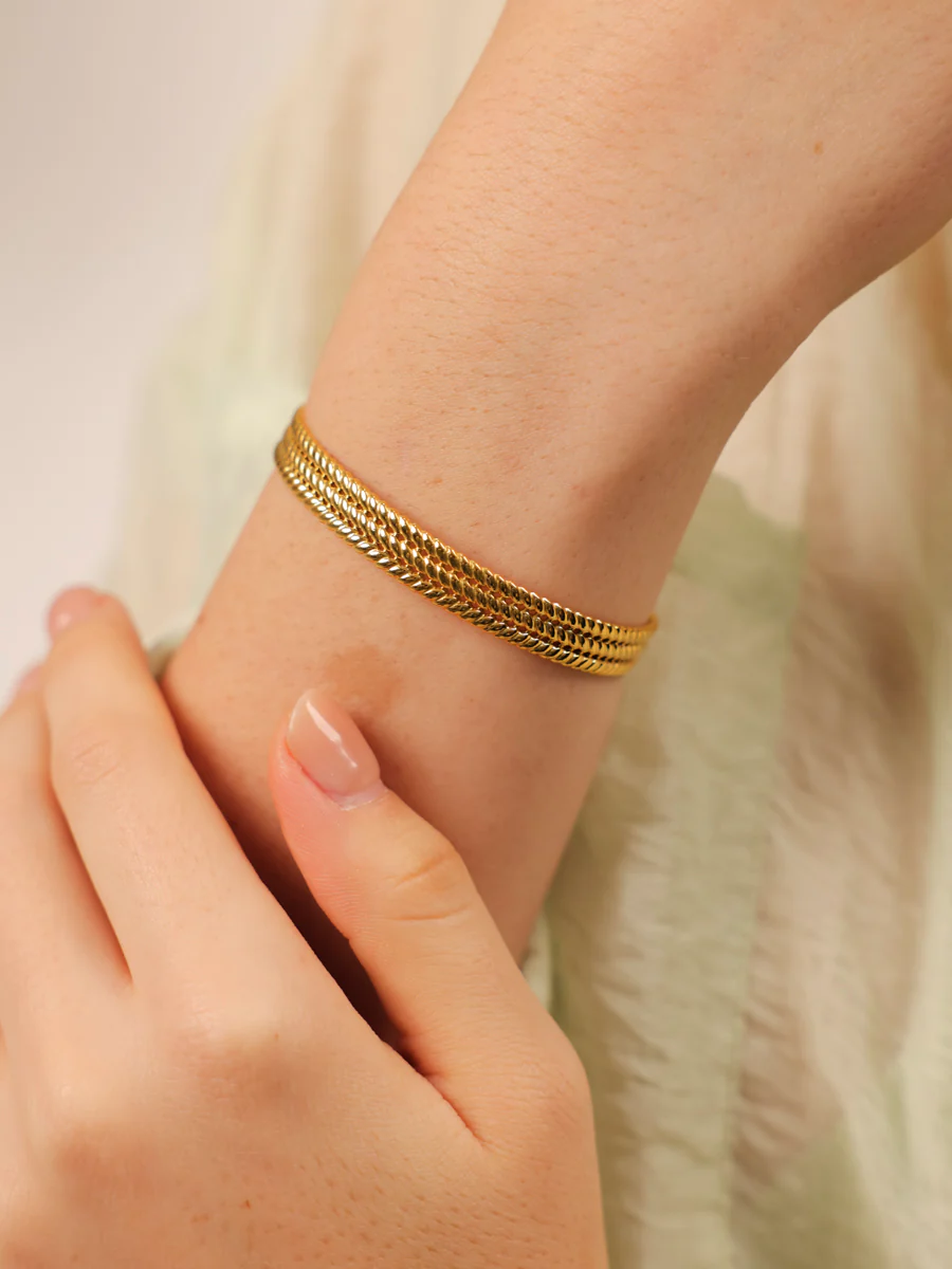 True Balance Armcuff - Image 2