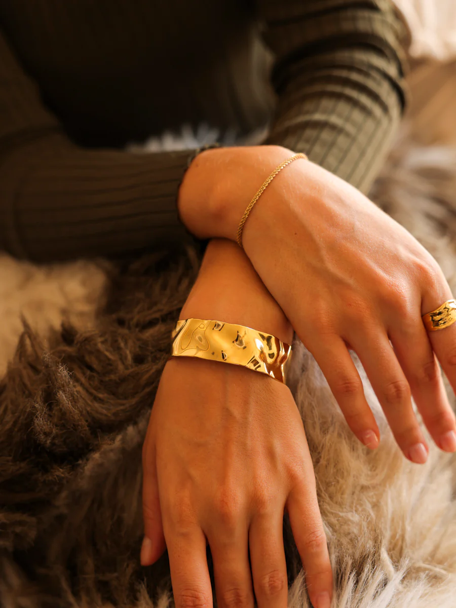 Urban Bold Armcuff - Image 2
