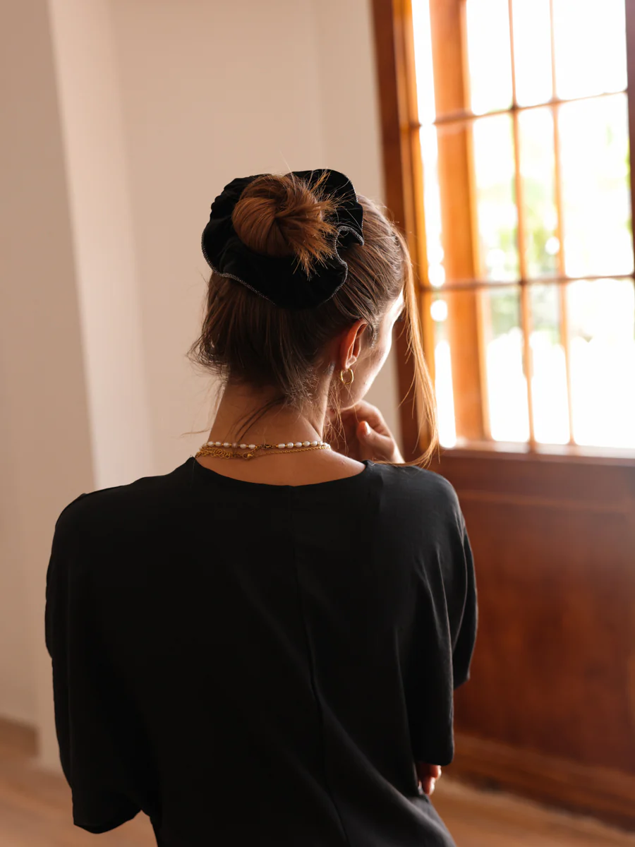 Velvet Glitter Black Scrunchie - Image 2