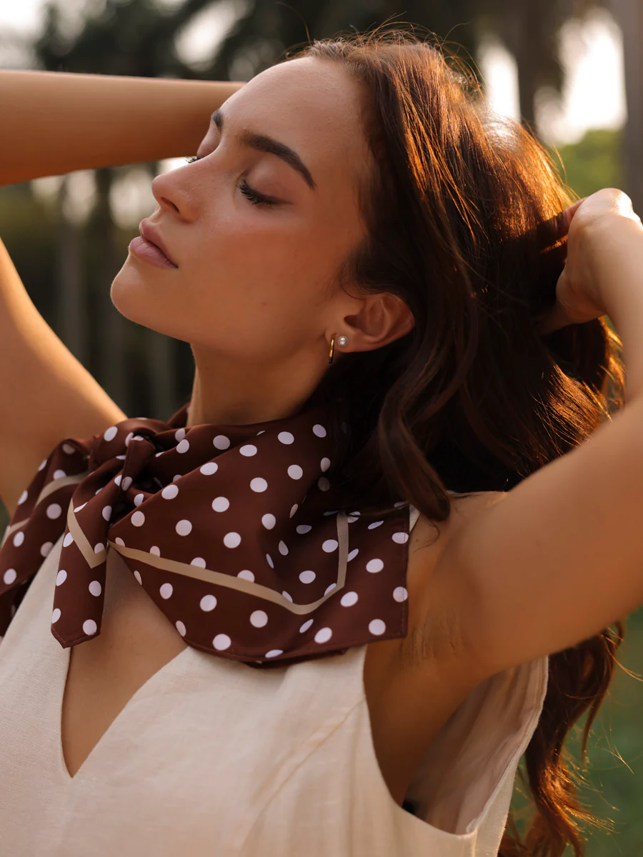 Vintage Dot Brown Tuch - Image 5