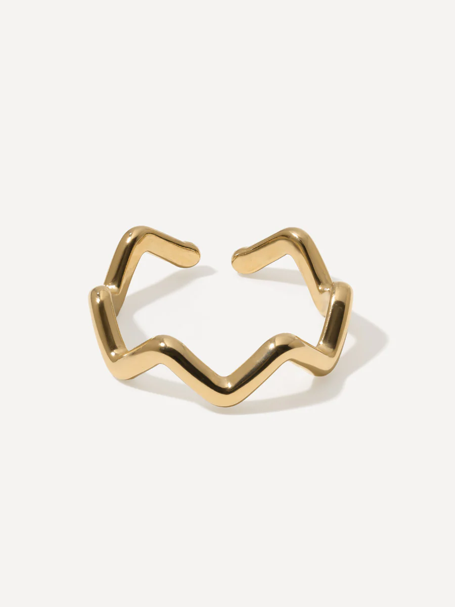 Wave Shaped Ring - Image 10
