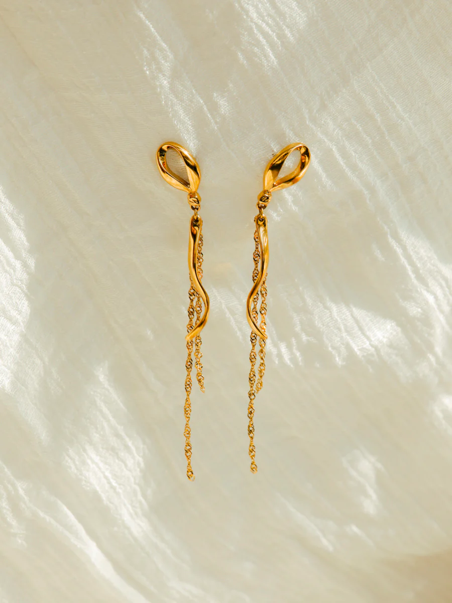 Winged Knot Ohrringe - Image 4